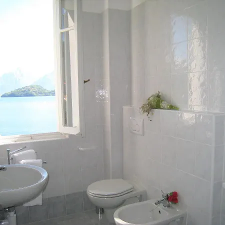 Nido Riva - Falco Pianello Del Lario