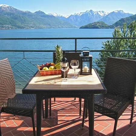 Nido Riva - Falco Pianello Del Lario